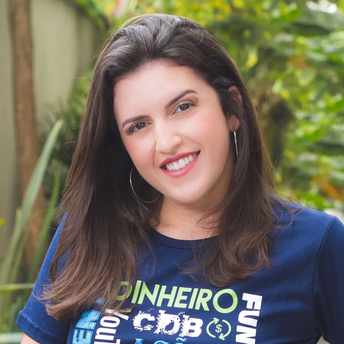 Capa: Curso FIIs Débora Duarte: Baixe Agora o Conteúdo Completo