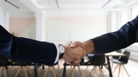Capa: Baixar Curso de Recursos Humanos – RB Treinamento 2020